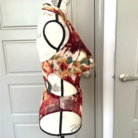 ♠️ Halter Style Bodysuit ♠️ - Picture 2 of 10